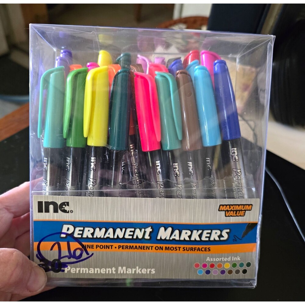 Inc. Permanent Markers Fine Point Assorted Ink Set Model 17850 26 NEW markers